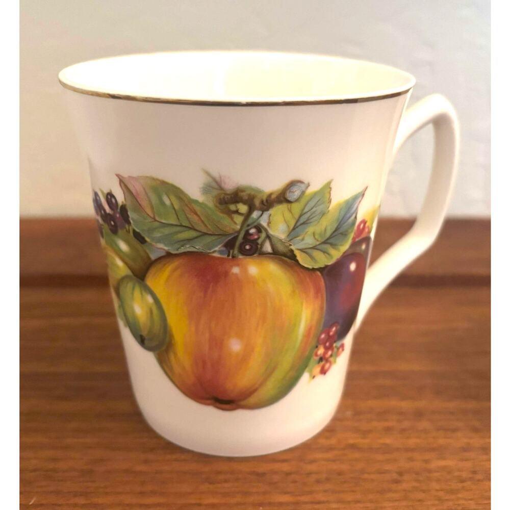 Vintage Lot of 3 CROWN Bone China England Fruit Apple Coffee Tea Mugs Gold Rim